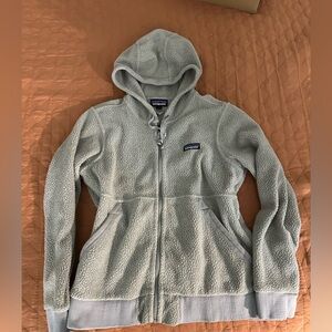 Patagonia Light Gray Fleece Jacket